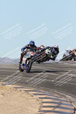 media/Dec-07-2025-CVMA (Sun) [[3e7d2de5dc]]/Race 7-Formula Lightweight Twins Shootout/